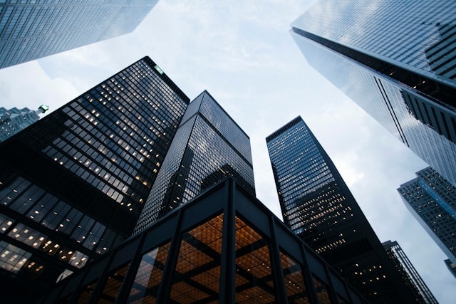 Fintech Partnerships for Banks